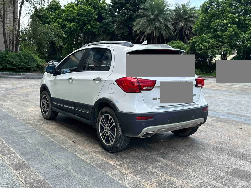 Haval H1 2016 Blue Label 1.5L Manual Luxury Model — photograph 7