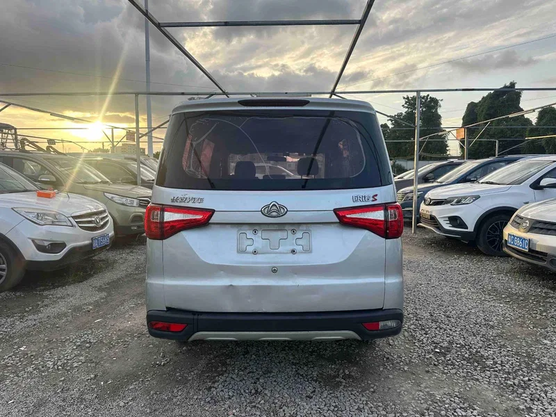 Changan Kairui Ouno S 2017 1.5L Gold Ouno Base Model — photograph 8