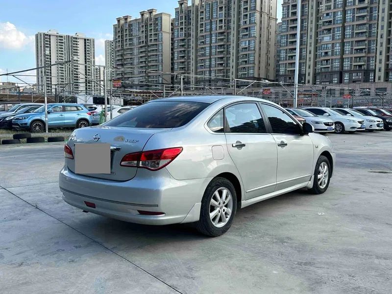 Nissan Xuanyi 2012 Classic 1.6XE Auto Comfort Edition — photograph 9