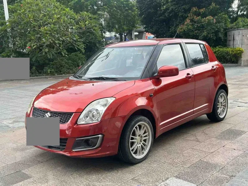 Suzuki Swift 2014 1.3L Manual Standard — photograph 1