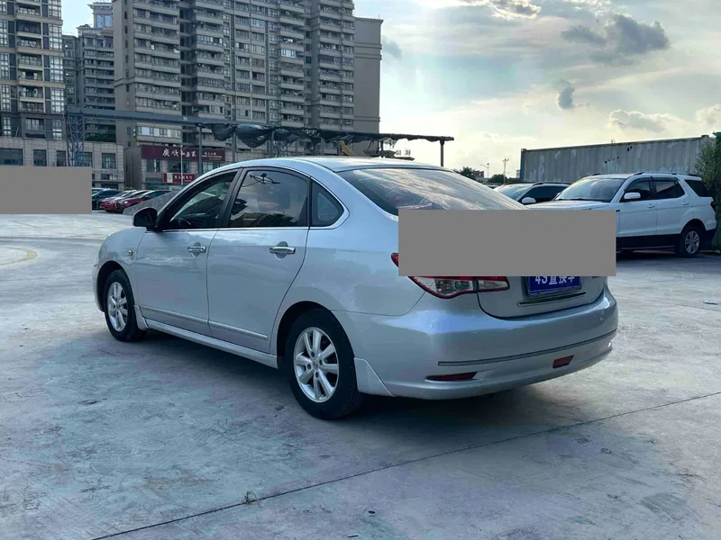 Nissan Xuanyi 2012 Classic 1.6XE Auto Comfort Edition — photograph 7