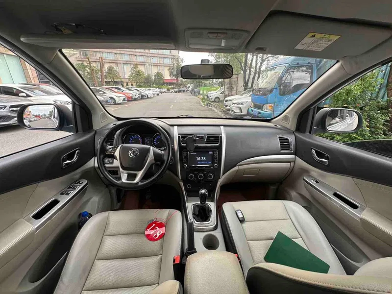 Dongfeng The popular S500 2016 1.5L manual luxury model — photograph 6