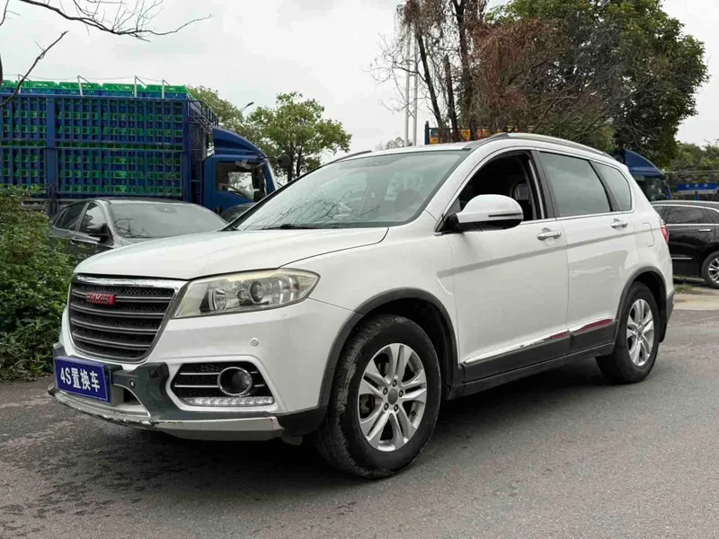 Haval H6 2014 Sports Edition 1.5T Manual Two-Wheel Drive Elite Model — photograph 1