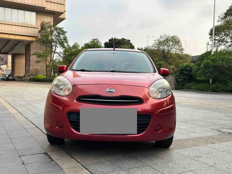 Nissan Marchi 2010 1.5L Auto Easy Edition — photograph 2