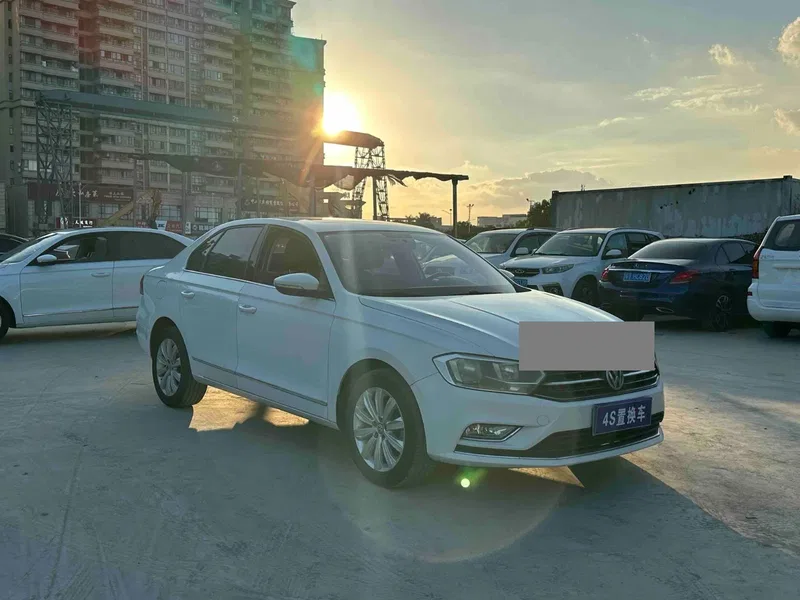Volkswagen Bora 2017 1.6L Auto Comfort Model — photograph 3