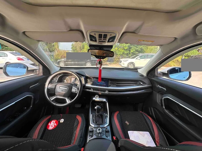Haval H6 2017 Red Label 1.5T Automatic Two-Drive Smart Model — photograph 6