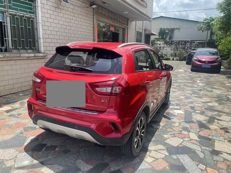 Geely Vision X3 2019 Upgrade 1.5L Manual Elite — photograph 9