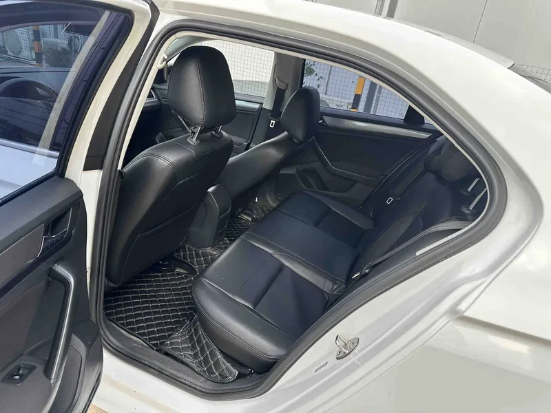 Volkswagen Bora 2019 Modified Legendary 1.5L Automatic Fashion — photograph 5