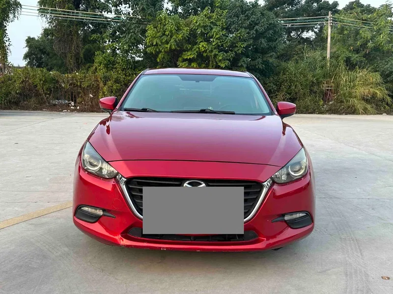 Mazda Mazda 3 Oncorsela 2019 Cloud-controlled Hatchback 1.5L Auto Comfort Model — photograph 2