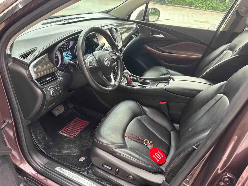 Buick Angkewei 2019 20T Two-Drive Elite National V — photograph 4