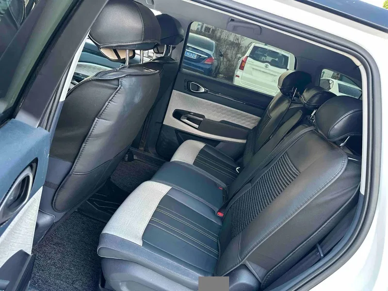 Baojun RM-5 2019 1.5T CVT 24-hour online luxury 7-seat — photograph 5