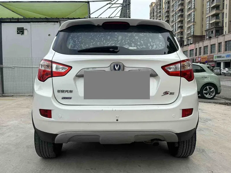 Changan CS35 2012 1.6L Manual Luxury Model — photograph 8
