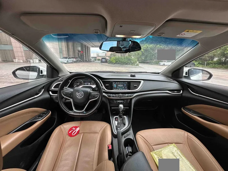 Buick Excelle 2018 18T Automatic Elite Edition — photograph 6