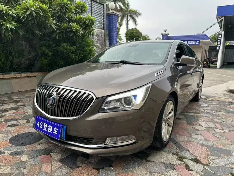 Buick LaCrosse 2013 2.0T SIDI Smart Flagship — photograph 1