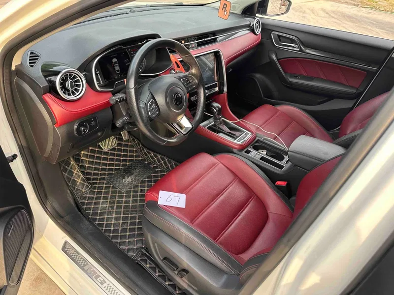 MG MG6 2019 20T Automatic Trophy Competitive Edition Sports Tail Row Racing Suit — photograph 4