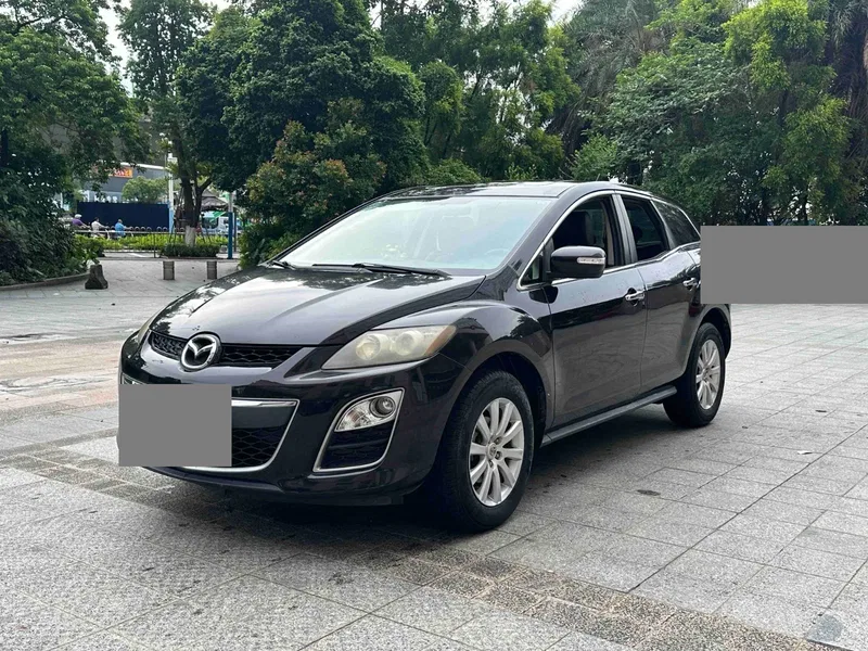 Mazda CX-7 2014 2.5L 2WD Deluxe Edition — photograph 1