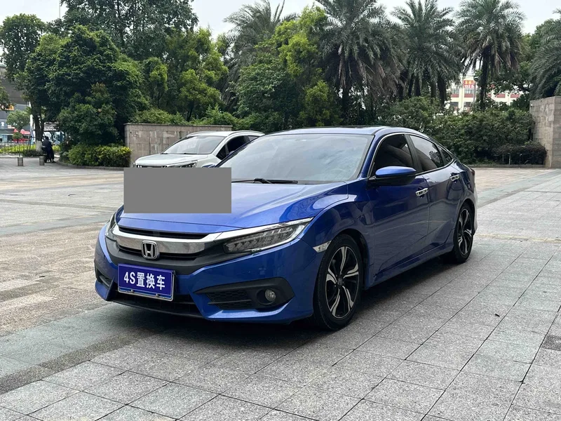 Honda Civic 2016 220TURBO CVT Premium Edition — photograph 1