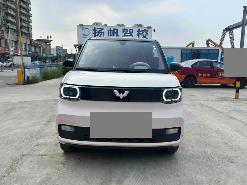 Wuling 2022 Hongguang MINI EV Macaron Zhenxiang Lithium Iron Phosphate — photograph 2