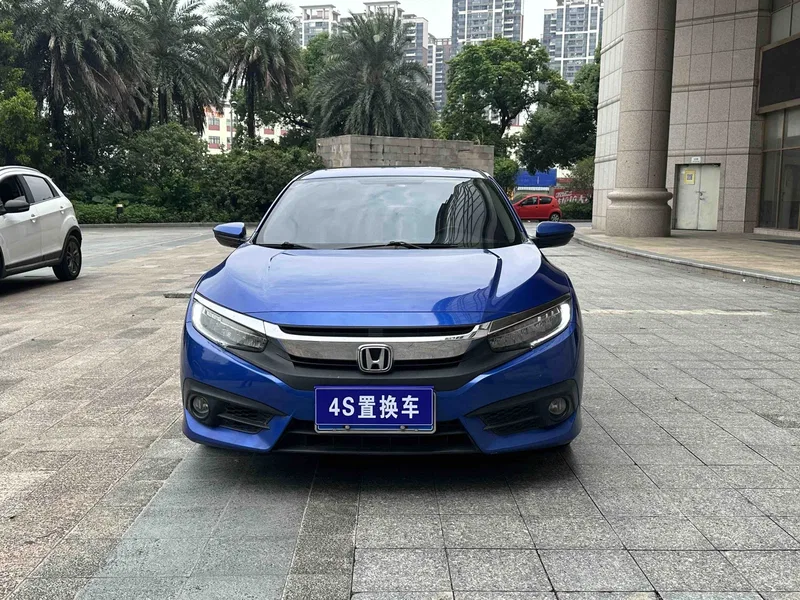 Honda Civic 2016 220TURBO CVT Premium Edition — photograph 2