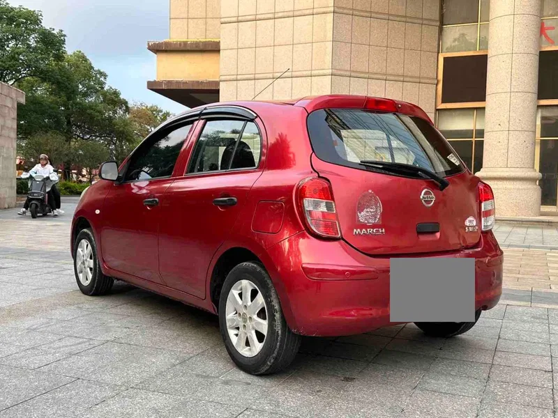 Nissan Marchi 2010 1.5L Auto Easy Edition — photograph 9