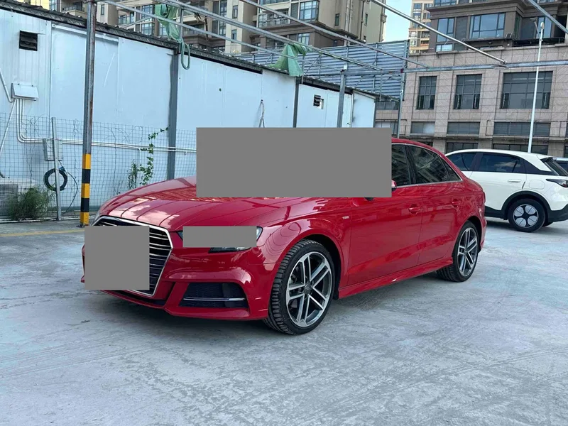 Audi A3 2018 30th Anniversary Sportback 35 TFSI Sports — photograph 1