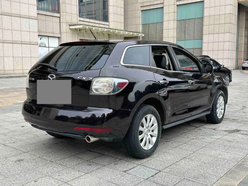 Mazda CX-7 2014 2.5L 2WD Deluxe Edition — photograph 9