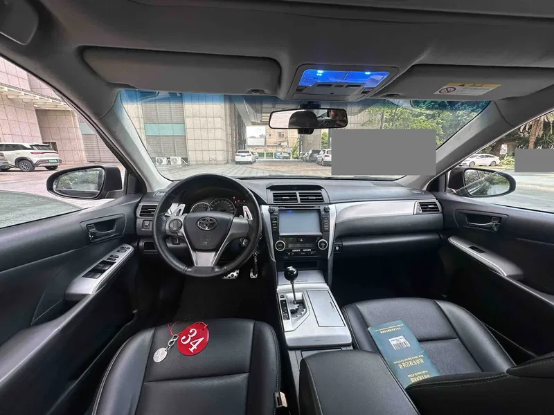 Toyota Camry 2012 Junrui 2.0S Yao Dynamic Edition — photograph 6