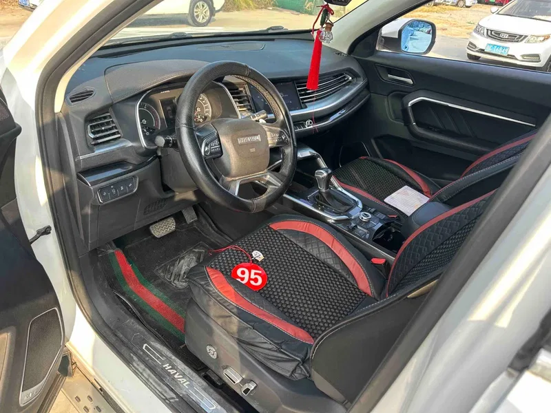 Haval H6 2017 Red Label 1.5T Automatic Two-Drive Smart Model — photograph 4