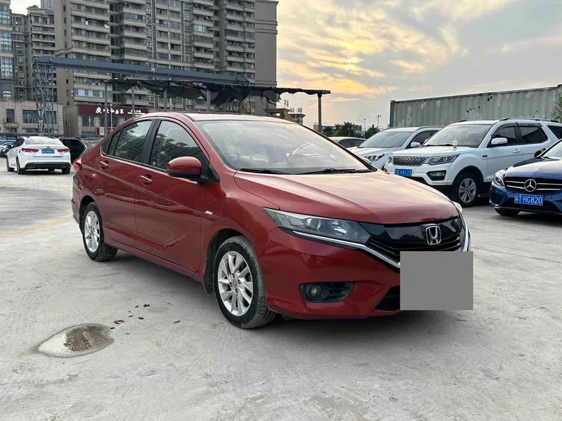 Honda Gori 2016 1.5L CVT Fashion Edition — photograph 3