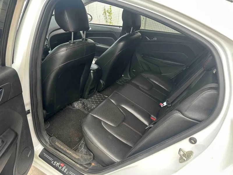 Chery Erez 5 2016 1.5L CVT Leading Edition — photograph 5