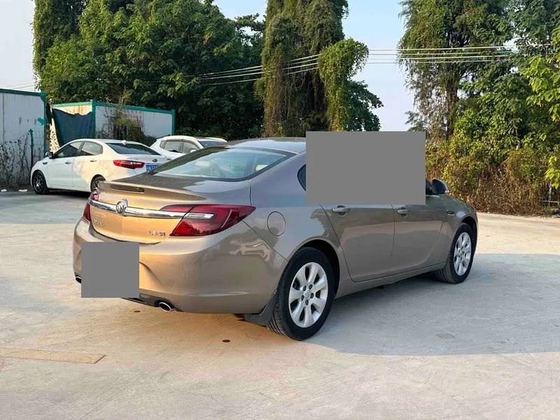 Buick Regal 2015 2.0L Leading Fashion Model — photograph 9
