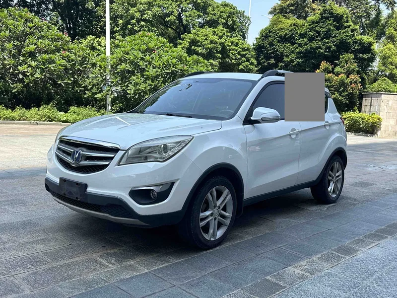 Changan CS35 2014 1.6L Manual Luxury Edition — photograph 1