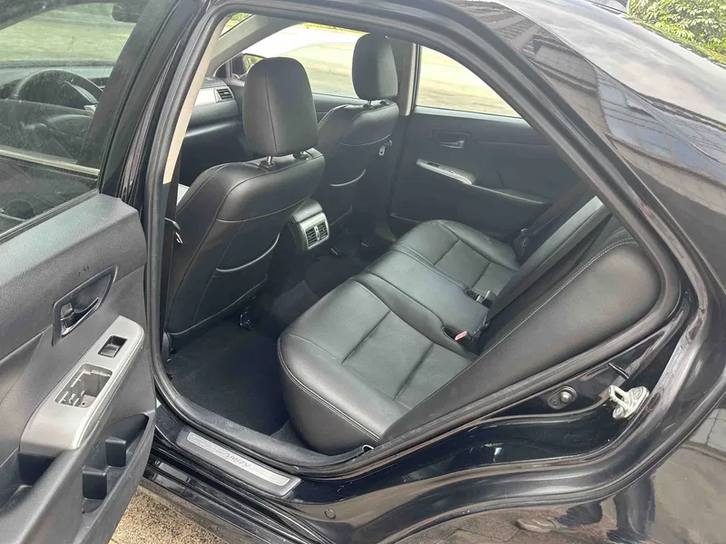 Toyota Camry 2012 Junrui 2.0S Yao Dynamic Edition — photograph 5