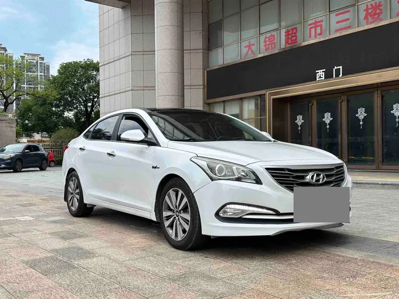 Hyundai Misty 2016 1.6T Automatic Smart GLS — photograph 3