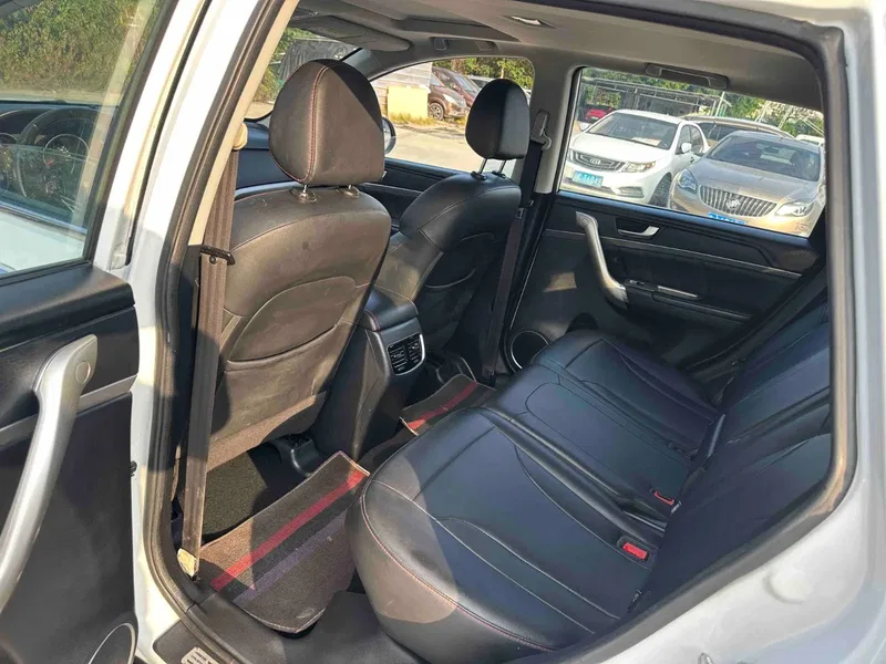 Haval M6 2018 model changed to 1.5T DCT two-wheel drive elite model — photograph 5
