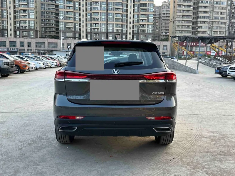 Changan CS75 2026 PRO 1.5T DCT Prestige 7-seater — photograph 8