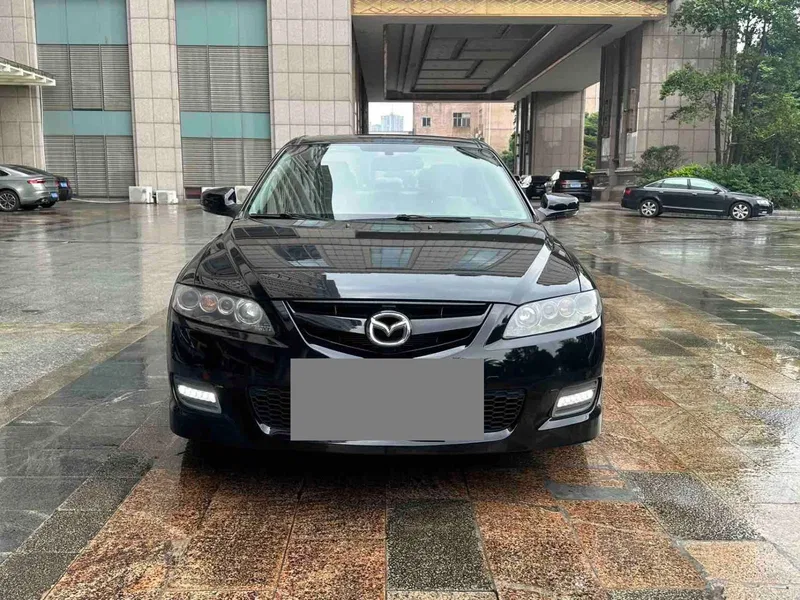 Mazda 2015 2.0L automatic fashion type — photograph 2