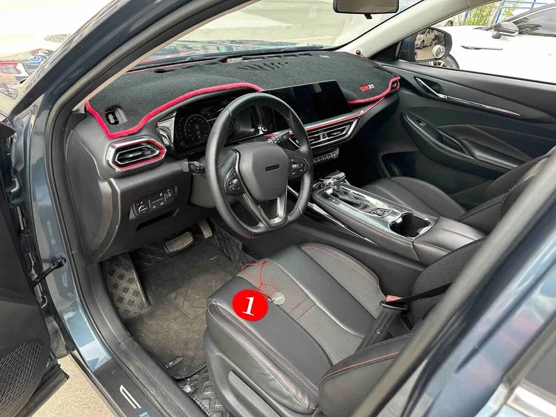 Changan Auchan X5 2022 1.5T DCT Tiger Roaring Limited Edition — photograph 4