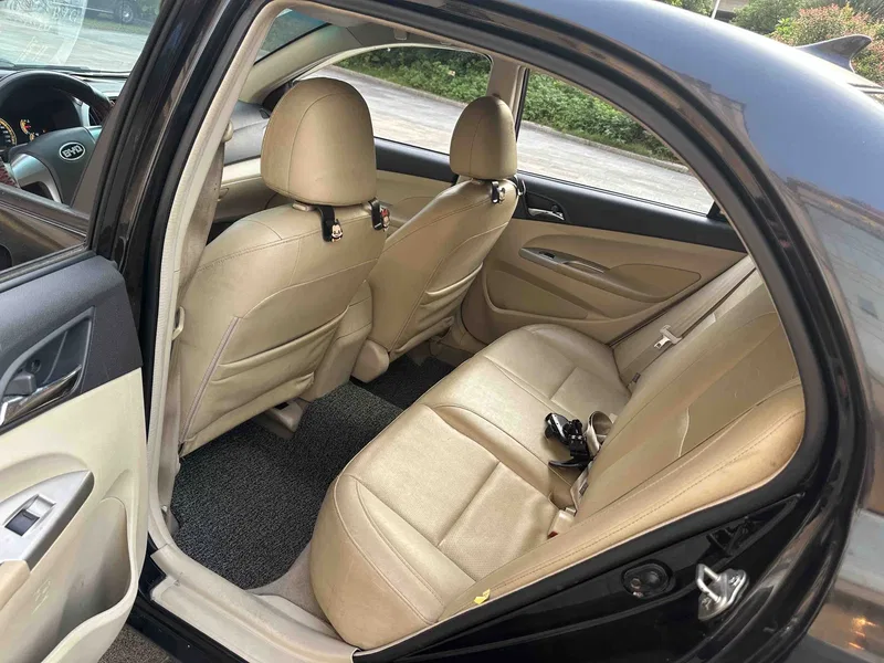 BYD L3 2012 1.5L Manual Honor Type — photograph 5