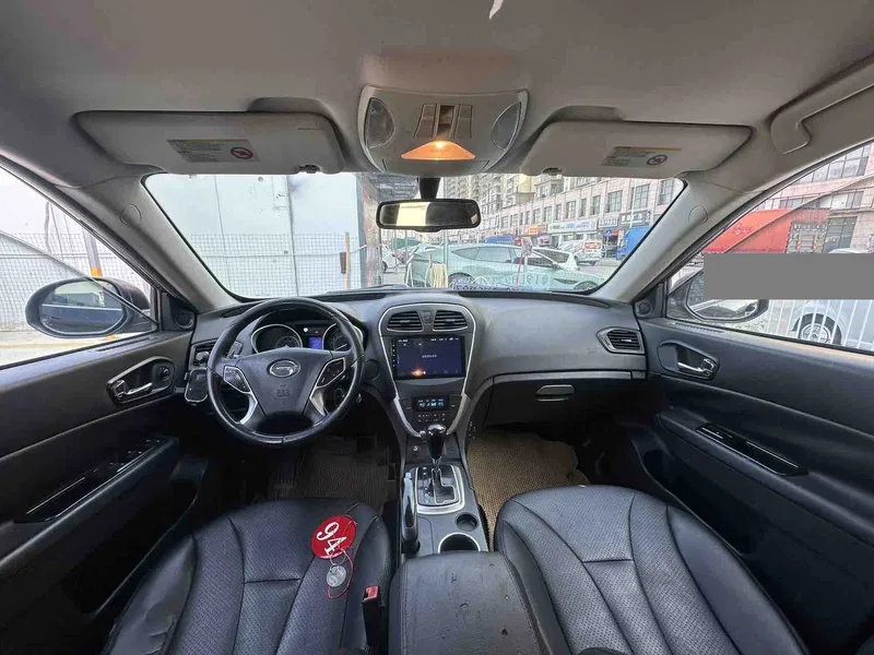 GAC Trumpchi Chuanqi GS5 2014 2.0L Automatic Two-Drive Super Edition — photograph 5