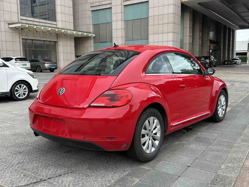 Volkswagen Beetle 2015 180TSI — photograph 7
