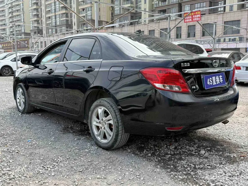 BYD Speedy 2014 1.5TI Manual Luxury Model — photograph 9