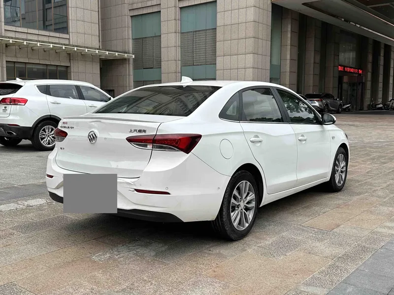 Buick Excelle 2018 18T Automatic Elite Edition — photograph 9