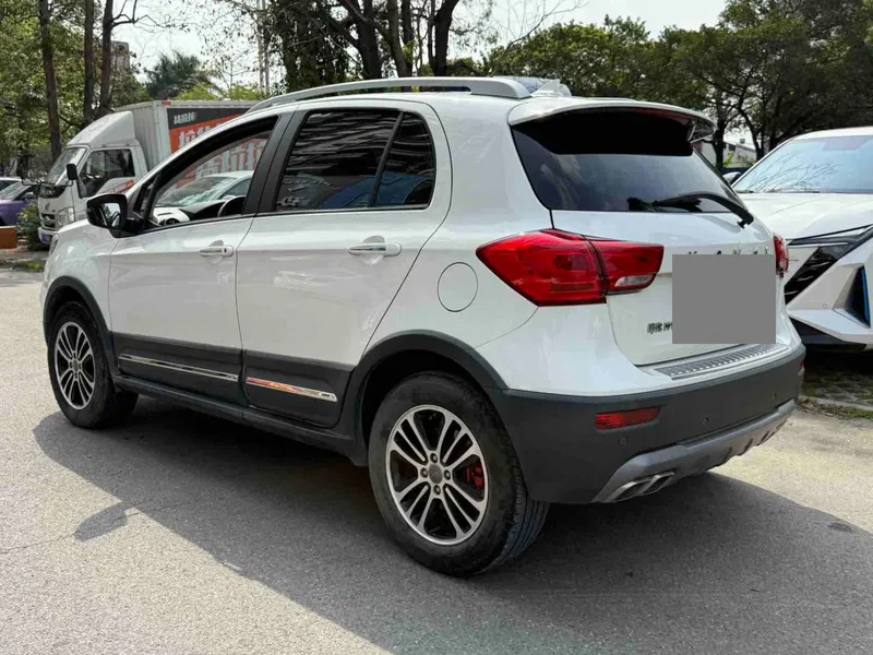 Haval H1 2016 model change blue label 1.5L AMT distinguished model — photograph 9