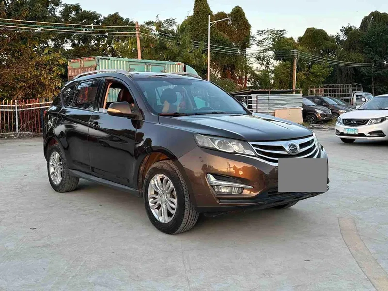 Landwind X5 2015 1.5T CVT Creative Edition Manual Gear — photograph 3