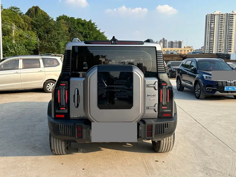 Jetour Traveller 2023 Model 2.0T Dual-Clutch All-Wheel-Drive Off-Road Edition — photograph 9