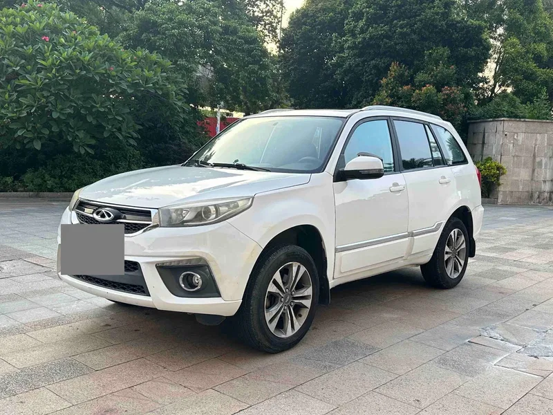Chery Tiggo 3 2014 1.6L Manual Zhishang Edition — photograph 1