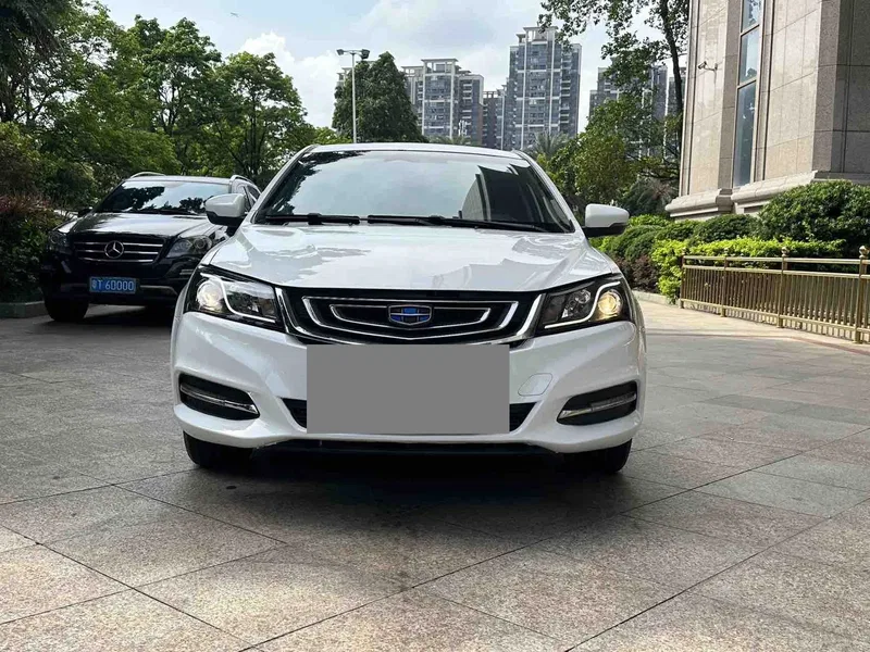Geely Emgrand 2017 3-compartment Million 1.5L Manual Upward Edition — photograph 2
