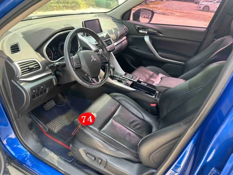 Mitsubishi Yige 2018 1.5T CVT Two-Drive Faith Edition — photograph 4