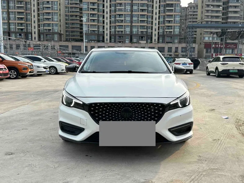 MG MG6 2019 20T Automatic Trophy Competitive Edition Sports Tail Row Racing Suit — photograph 2
